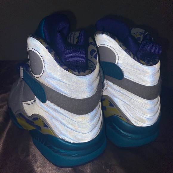 Air Jordan 8 retro Aqua . Like new well conditioned . - Picture 3 of 6